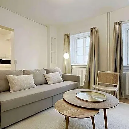 Spacious 3-br Urban Sanctuary