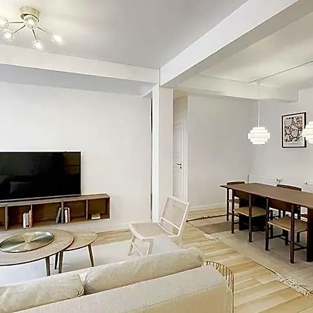 Spacious 3-br Urban Sanctuary Hotel